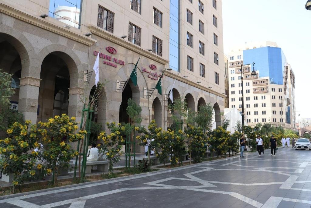 CROWNE PLAZA MADINA