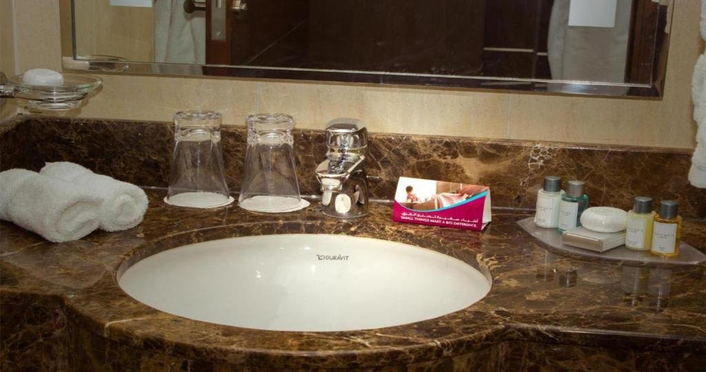 CROWNE PLAZA MADINA
