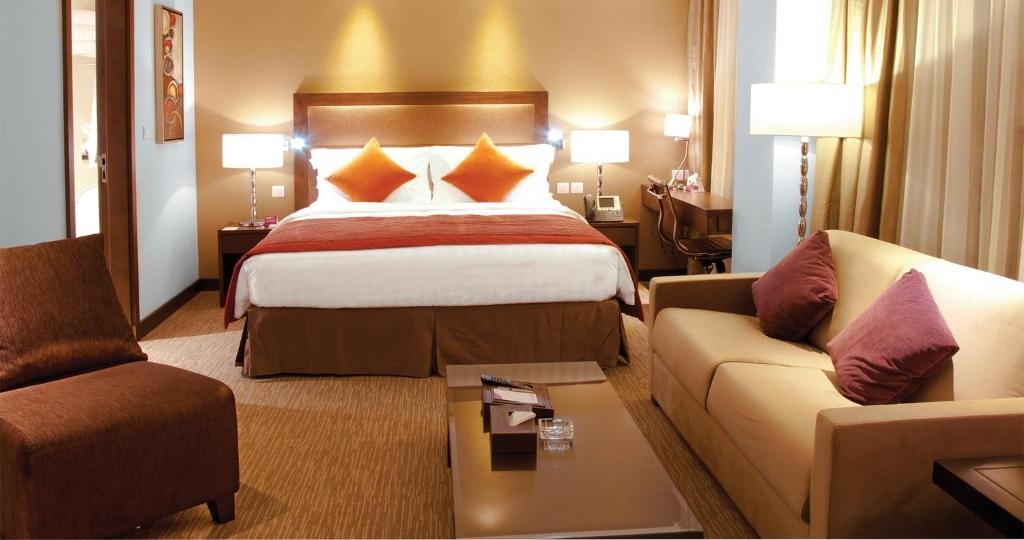 CROWNE PLAZA MADINA