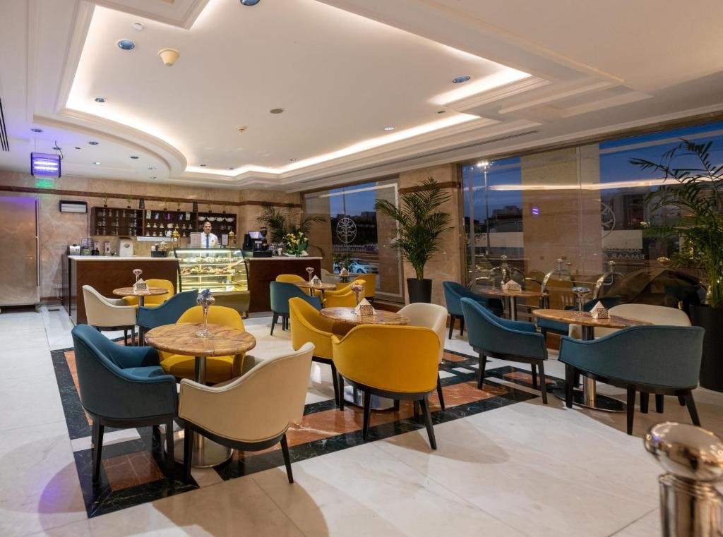 EMAAR ROYAL HOTEL